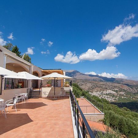 Villa Dio Petres Kroustas Zewnętrze zdjęcie