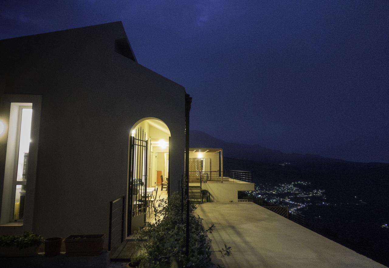 Villa Dio Petres Kroustas Zewnętrze zdjęcie