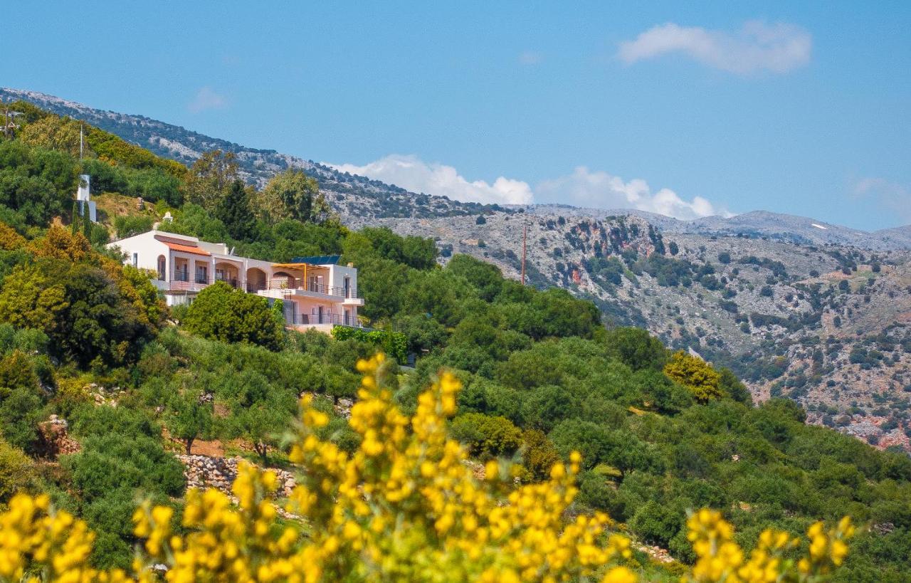 Villa Dio Petres Kroustas Zewnętrze zdjęcie